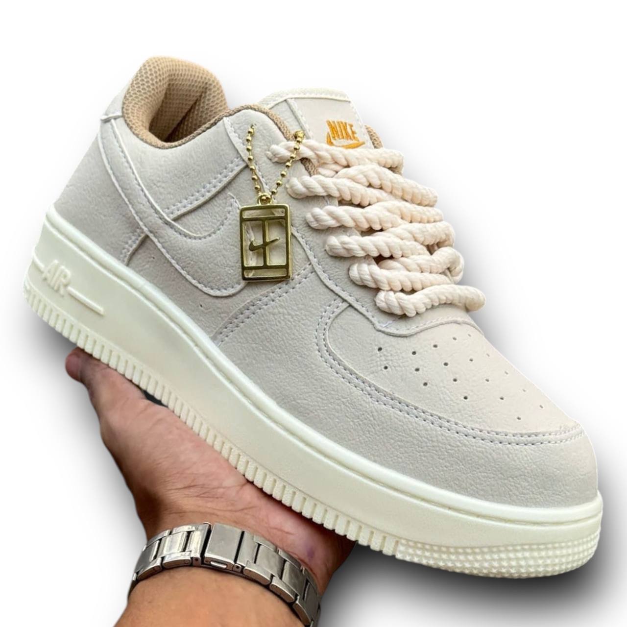 Tênis Nike Air Force 1 Off-White Inspirado - Solado Alto e Cadarço ...